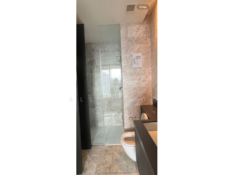 OUE Twin Peaks, 33 Leonie Hill Road, Studio, 570 sqft, Condominium For Sale, by Ally Khoo, 500114554 - Bathroom - PropertyGuru.com.sg