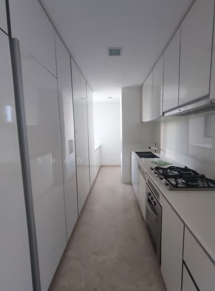 The Trizon, 8 Ridgewood Close, 2 Bedrooms, 1,012 sqft, Condominium For Sale, by Shannel Tan, 500114561 - Kitchen - PropertyGuru.com.sg