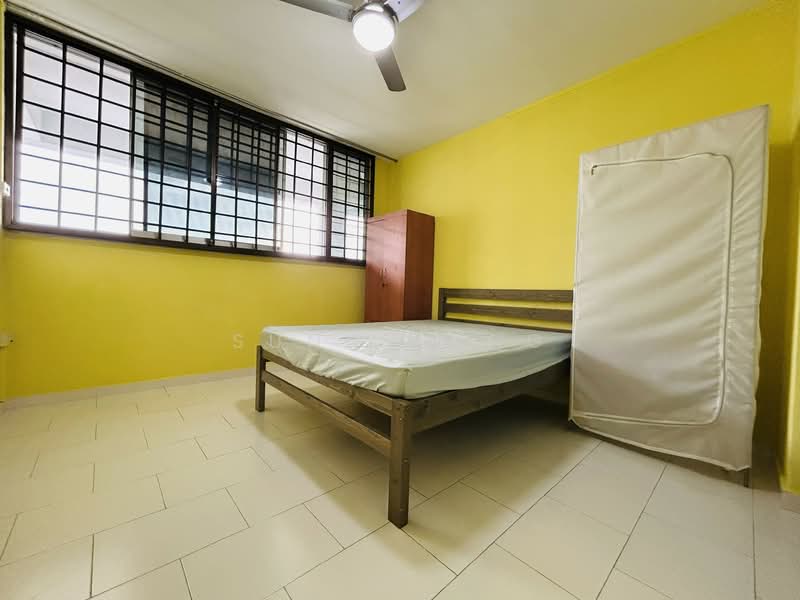 429 Pasir Ris Drive 6, 429 Pasir Ris Drive 6, 3 Bedrooms, 1,119 sqft, HDB Flat For Sale, by Sunny Ang, 500114571 - Bedroom - PropertyGuru.com.sg