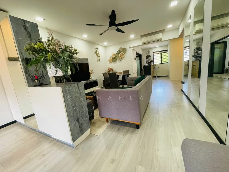 268 Tampines Street 21, 268 Tampines Street 21, 4 Bedrooms, 1,432 sqft, HDB Flat For Sale, by S Shahlan, 500114572 - Living Room - PropertyGuru.com.sg