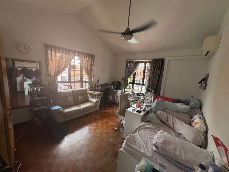 Tai Hwan Park, 46 Tai Hwan Crescent, 5 Bedrooms, 7,500 sqft, Corner Terrace For Sale, by Brian Koh, 500114575 - Original Bedroom - PropertyGuru.com.sg