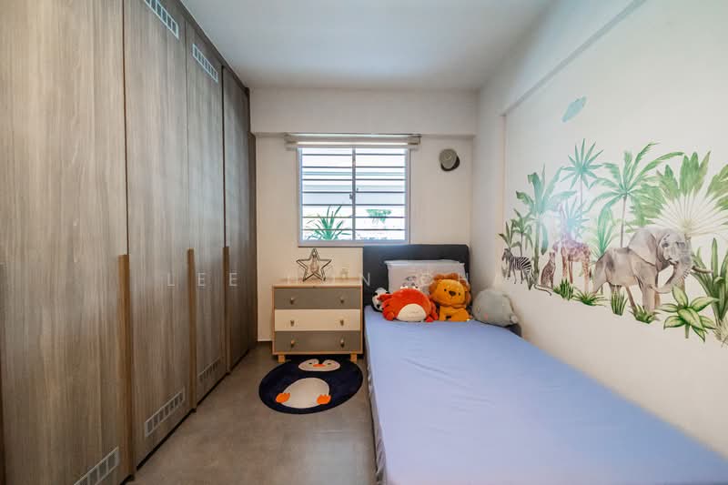 129 Yishun Street 11, 129 Yishun Street 11, 2 Bedrooms, 721 sqft, HDB Flat For Sale, by Lee Hon Chan, 500114585 - Bedroom - PropertyGuru.com.sg