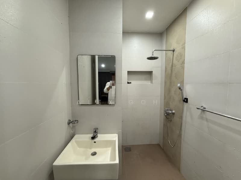 Suite At Conservation Terraced House In Joo Chiat Katong East Coast Area, Crane Road, Tanjong Katong Road, Joo Chiat Road, 1 Bedroom, 449 sqft, Conservation House For Rent, by Alex Goh, 500114588 - Bathroom - PropertyGuru.com.sg
