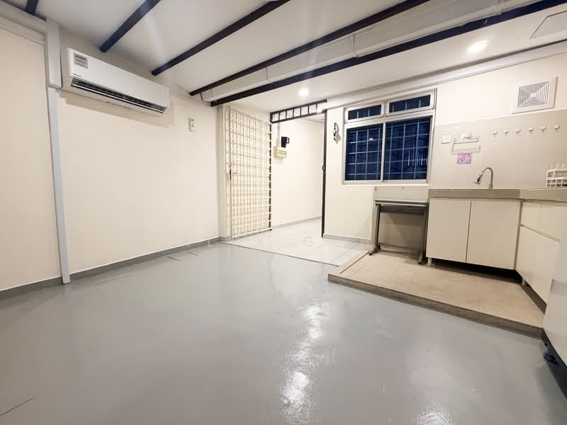 Suite At Conservation Terraced House In Joo Chiat Katong East Coast Area, Crane Road, Tanjong Katong Road, Joo Chiat Road, 1 Bedroom, 449 sqft, Conservation House For Rent, by Alex Goh, 500114588 - Kitchen - PropertyGuru.com.sg