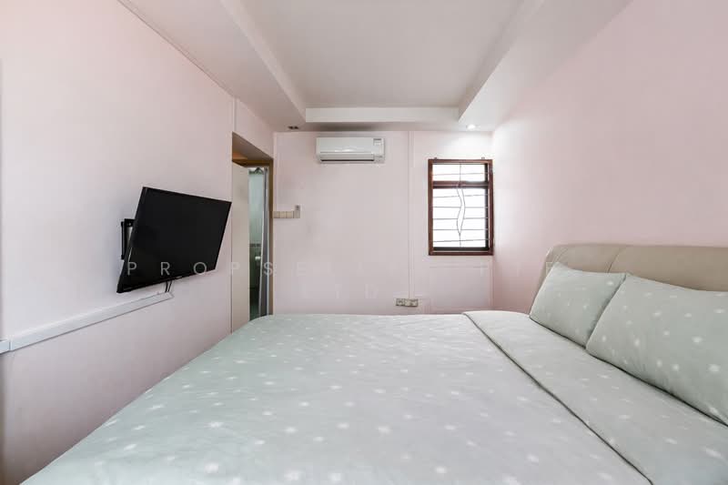 131C Kim Tian Road, 131C Kim Tian Road, 3 Bedrooms, 1,184 sqft, HDB Flat For Sale, by NOEL PHOON, 500114599 - Bedroom - PropertyGuru.com.sg