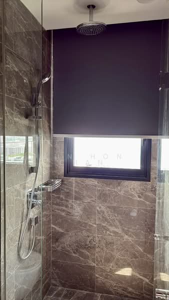 Lentor Modern, Lentor Central, 3 Bedrooms, 980 sqft, Condominium For Rent, by Mun Hon Chan, 500114602 - Bathroom - PropertyGuru.com.sg
