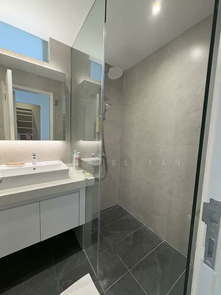 89, Parbury Avenue, 5 Bedrooms, 2,760 sqft, Corner Terrace For Rent, by Linda SL Tan, 500114604 - Bathroom - PropertyGuru.com.sg