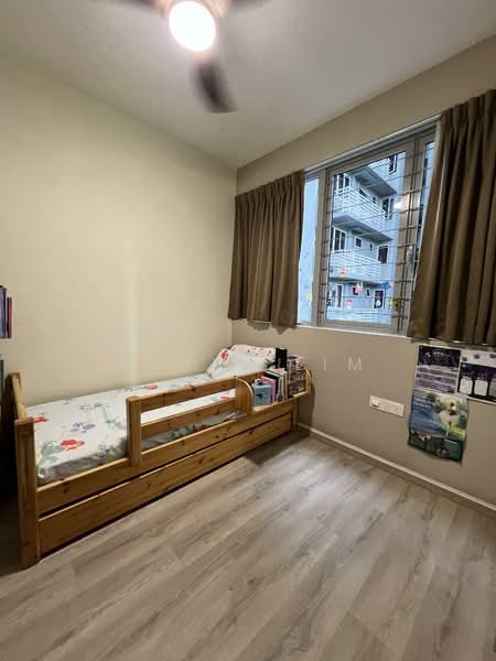 Austville Residences, 21 Sengkang East Avenue, 3 Bedrooms, 1,023 sqft, Executive Condominium For Sale, by Derek Lim, 500114605 - Bedroom - PropertyGuru.com.sg