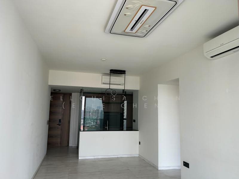 East Coast | Marine Parade Freehold Condo, East Coast / Marine Parade, 3 Bedrooms, 1,109 sqft, Condominium For Sale, by Ellouisa Chen (Elle Chen), 500114612 - Living Room - PropertyGuru.com.sg