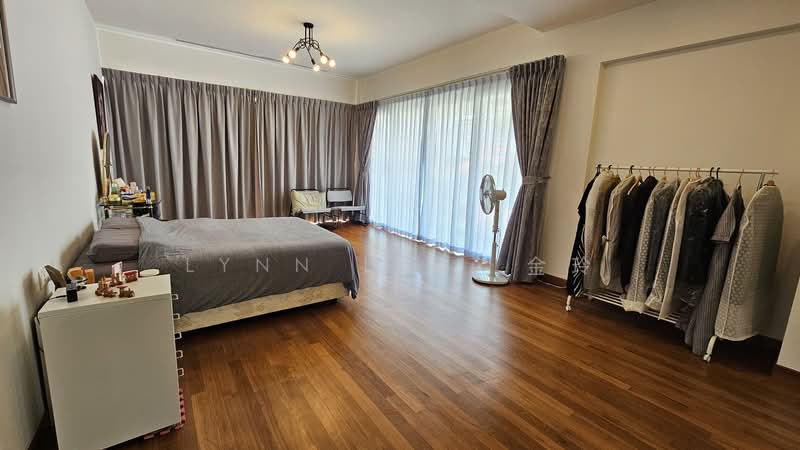 Charlton Park, Jalan Pelikat, 6 Bedrooms, 5,888 sqft, Semi-Detached House For Sale, by Lynn Lee  金玲, 500114615 - Master Bedroom - PropertyGuru.com.sg