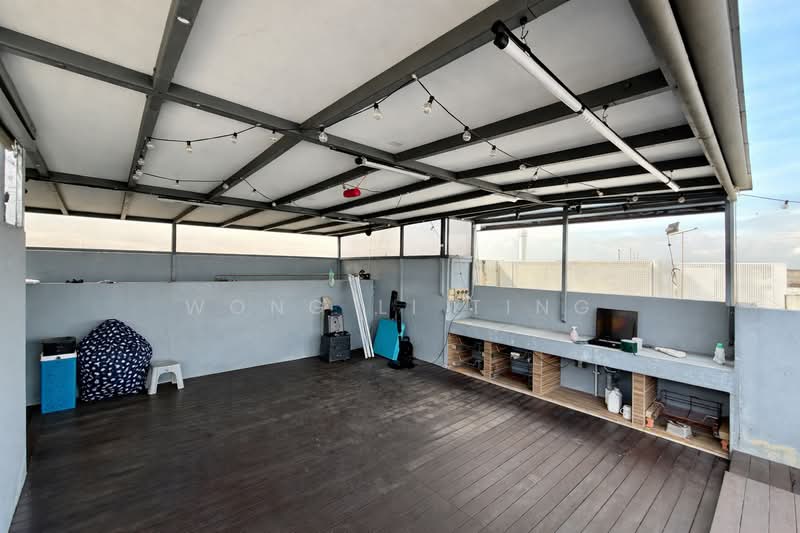 Blossom Residences, 30 Segar Road, 3 Bedrooms, 1,690 sqft, Executive Condominium For Sale, by Wong Li Ting, 500114631 - Roof - PropertyGuru.com.sg