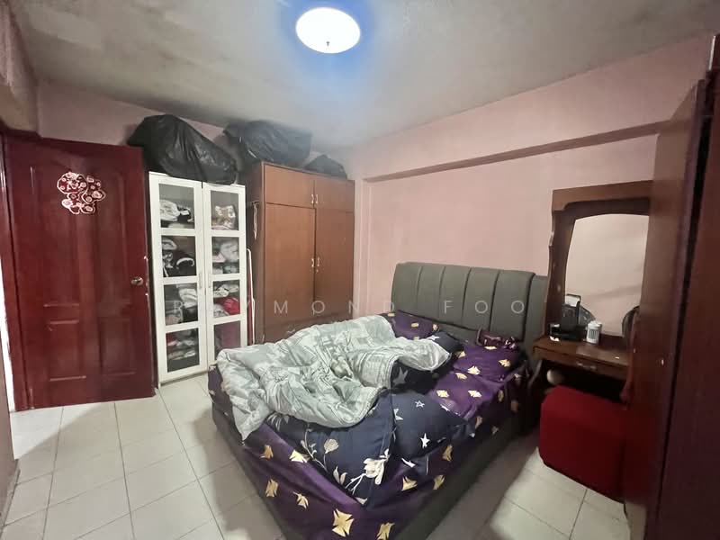 111 Serangoon North Avenue 1, 111 Serangoon North Avenue 1, 3 Bedrooms, 980 sqft, HDB Flat For Sale, by Raymond Foo, 500114636 - Bedroom - PropertyGuru.com.sg