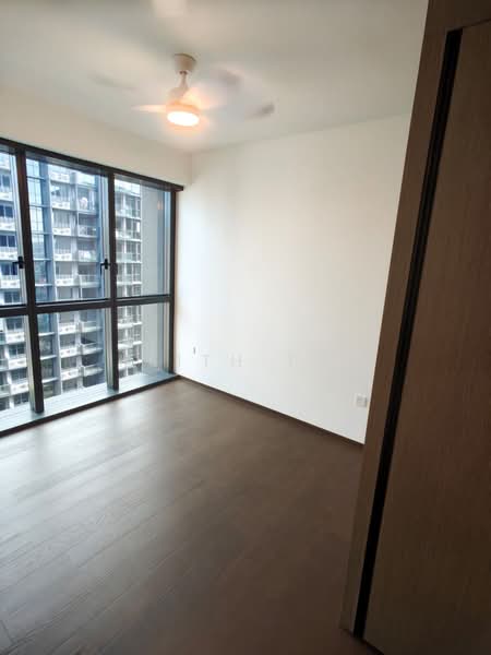 Tembusu Grand, 94 Jalan Tembusu, 2 Bedrooms, 743 sqft, Condominium For Rent, by Keith Tan, 500114647 - master room - PropertyGuru.com.sg