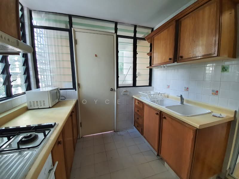 St Thomas Court, 40 Saint Thomas Walk, 2 Bedrooms, 753 sqft, Condominium For Rent, by Joyce Lim, 500114654 - Kitchen - PropertyGuru.com.sg