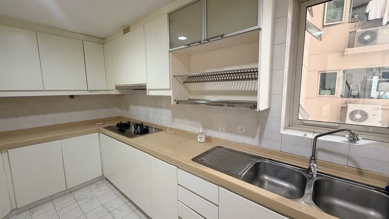 The Gardens at Bishan, 9 Sin Min Walk, 3 Bedrooms, 1,227 sqft, Condominium For Sale, by Mick Ho, 500114656 - Kitchen - PropertyGuru.com.sg