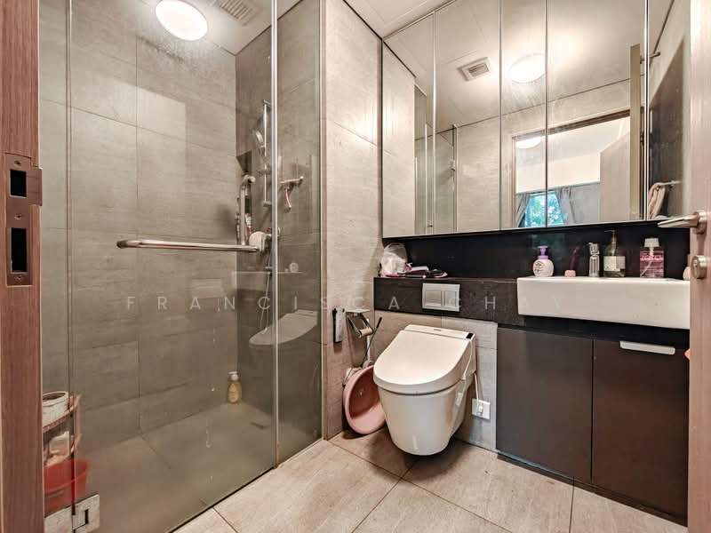 The Woodleigh Residences, 21 Bidadari Park Drive, 2 Bedrooms, 743 sqft, Apartment For Rent, by Francisca Chay, 500114659 - Bathroom - PropertyGuru.com.sg