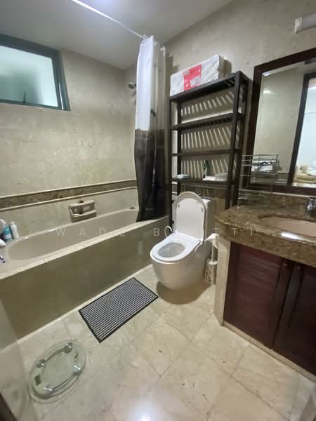 Stratford Court, 41A Bedok Ria Crescent, 3 Bedrooms, 1,152 sqft, Condominium For Sale, by Wade Bhatti, 500114682 - Master Bathroom - PropertyGuru.com.sg