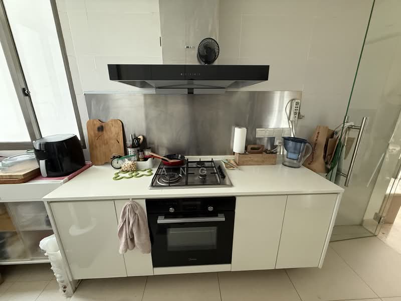 Stillz Residence, 21 Lorong 108 Changi, 2 Bedrooms, 829 sqft, Apartment For Sale, by Liang Xu, 500114683 - Kitchen - PropertyGuru.com.sg
