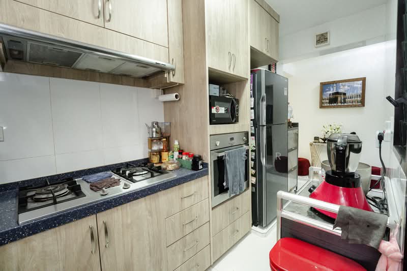 604A Tampines Avenue 9, 604A Tampines Avenue 9, 2 Bedrooms, 731 sqft, HDB Flat For Sale, by Syed Nasir, 500114690 - Kitchen - PropertyGuru.com.sg