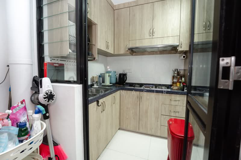 604A Tampines Avenue 9, 604A Tampines Avenue 9, 2 Bedrooms, 731 sqft, HDB Flat For Sale, by Syed Nasir, 500114690 - Kitchen - PropertyGuru.com.sg