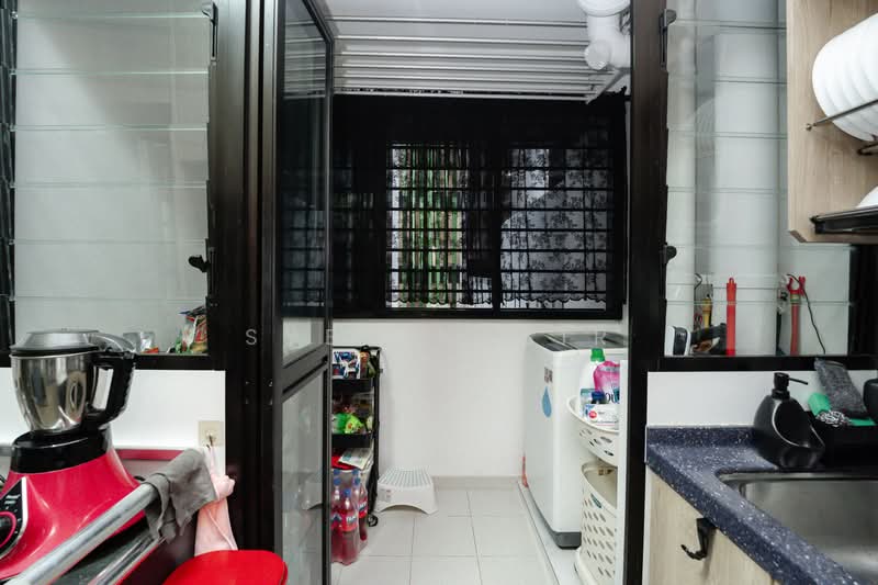 604A Tampines Avenue 9, 604A Tampines Avenue 9, 2 Bedrooms, 731 sqft, HDB Flat For Sale, by Syed Nasir, 500114690 - Kitchen - PropertyGuru.com.sg