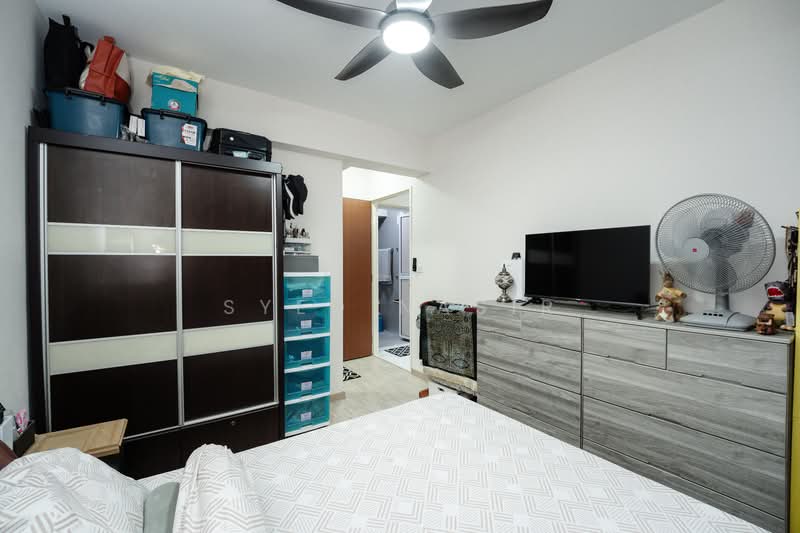 604A Tampines Avenue 9, 604A Tampines Avenue 9, 2 Bedrooms, 731 sqft, HDB Flat For Sale, by Syed Nasir, 500114690 - Bedroom - PropertyGuru.com.sg