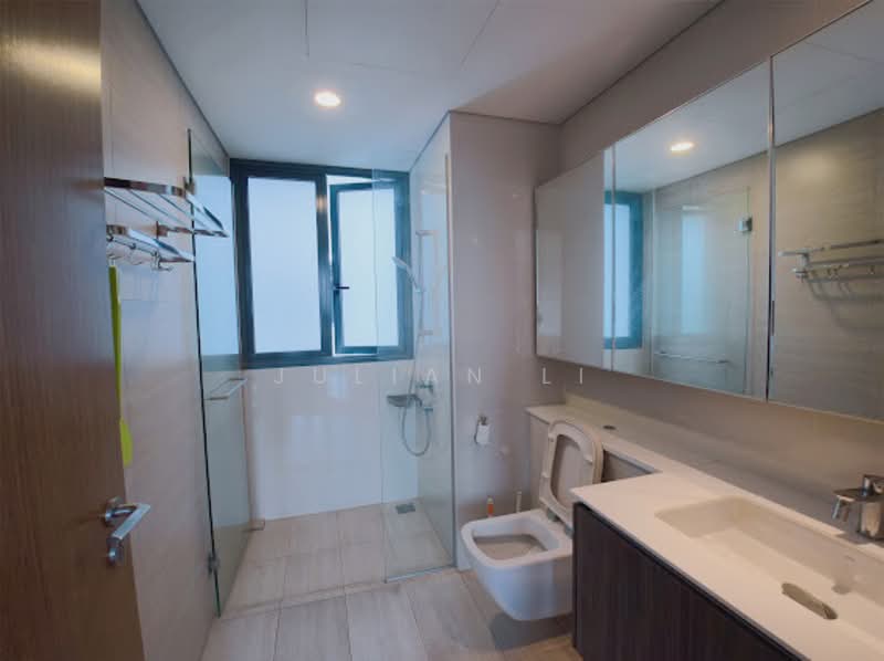 Lakeville, 1 Jurong Lake Link, 3 Bedrooms, 1,119 sqft, Condominium For Rent, by Julian Li, 500114698 - PropertyGuru.com.sg