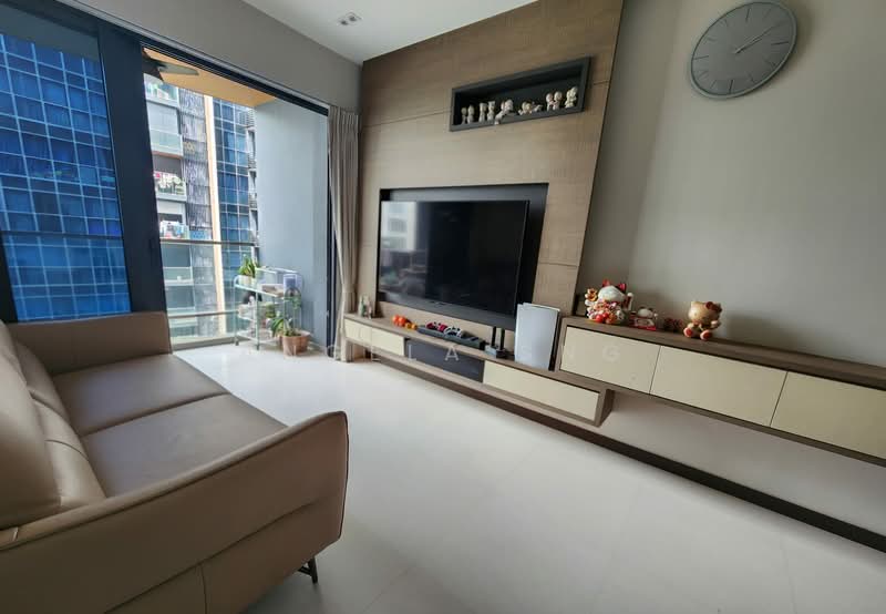 Lake Grande, 6 Jurong Lake Link, 3 Bedrooms, 947 sqft, Condominium For Sale, by Angela Sng, 500114717 - Living Room - PropertyGuru.com.sg