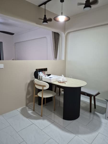 859 Tampines Avenue 5, 859 Tampines Avenue 5, Room Rental, 120 sqft, HDB Flat For Rent, by S K Teo Jonathon, 500114733 - Dining Room - PropertyGuru.com.sg