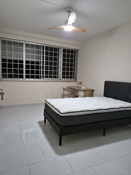 859 Tampines Avenue 5, 859 Tampines Avenue 5, Room Rental, 120 sqft, HDB Flat For Rent, by S K Teo Jonathon, 500114733 - Bedroom - PropertyGuru.com.sg