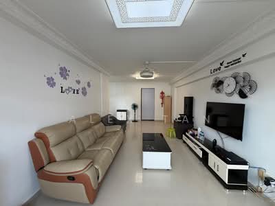 For Sale - 394 Yishun Avenue 6