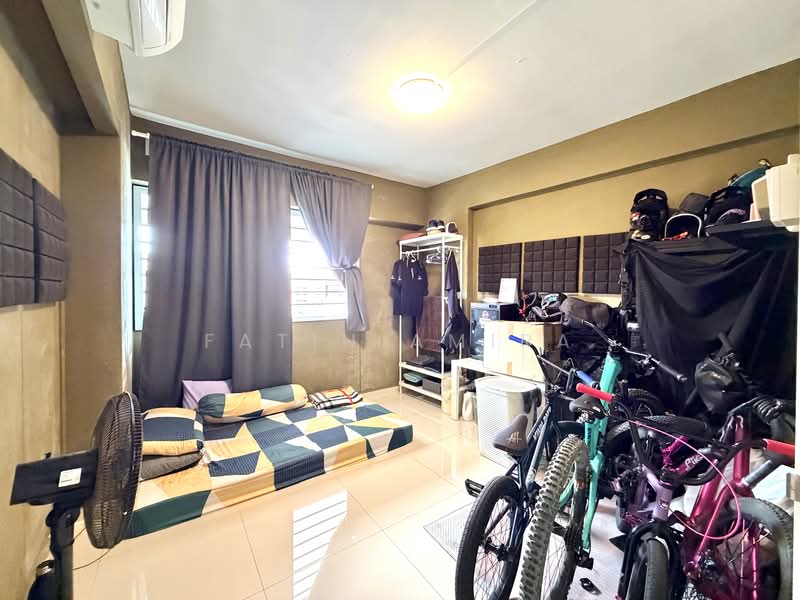 370 Tampines Street 34, 370 Tampines Street 34, 3 Bedrooms, 1,076 sqft, HDB Flat For Sale, by Fatin Amira, 500114767 - Bedroom - PropertyGuru.com.sg