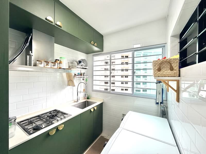 370 Tampines Street 34, 370 Tampines Street 34, 3 Bedrooms, 1,076 sqft, HDB Flat For Sale, by Fatin Amira, 500114767 - Kitchen - PropertyGuru.com.sg