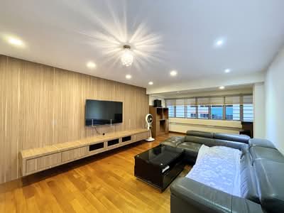 For Rent - 240 Yishun Ring Road