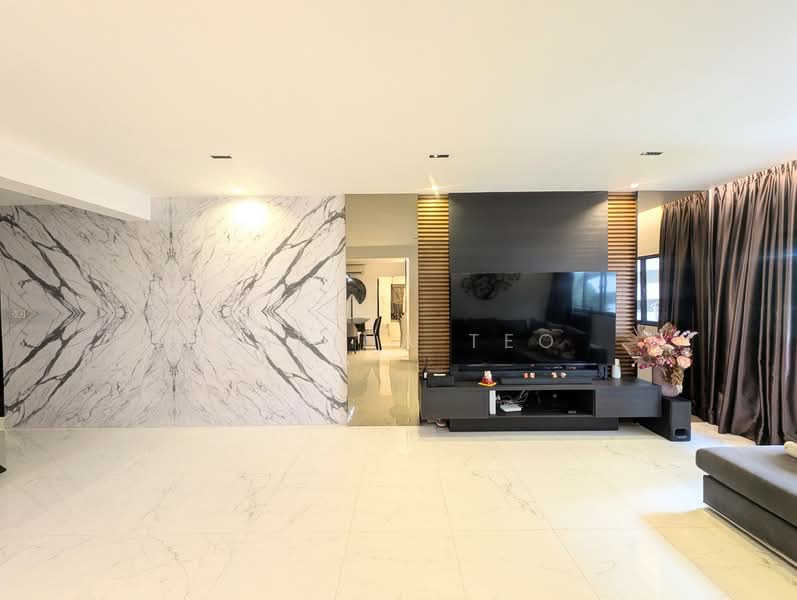 27 Marine Crescent, 27 Marine Crescent, 3 Bedrooms, 1,431 sqft, HDB Flat For Sale, by Carina Teo, 500114818 - Living Room - PropertyGuru.com.sg