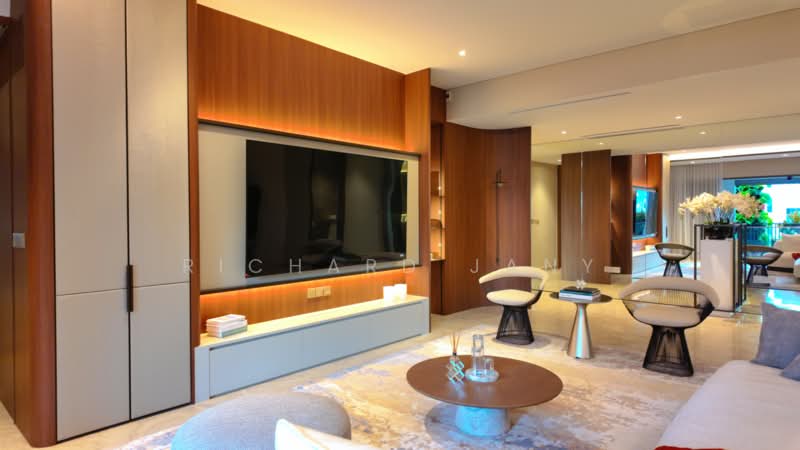 The Giverny Residences, 6 Robin Drive, 3 Bedrooms, 1,873 sqft, Condominium For Sale, by Richard Jany, 500114822 - Living Room - PropertyGuru.com.sg