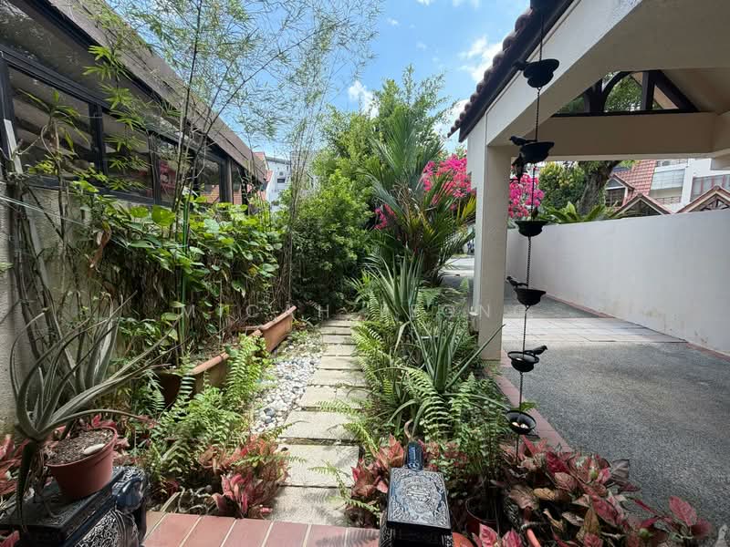 ✨LANDED ELITE✨ @ Chelsea Village, Chelsea Village, 3 Bedrooms, 2,598 sqft, Terraced House For Sale, by Micah Leong, 500114825 - Garden - PropertyGuru.com.sg