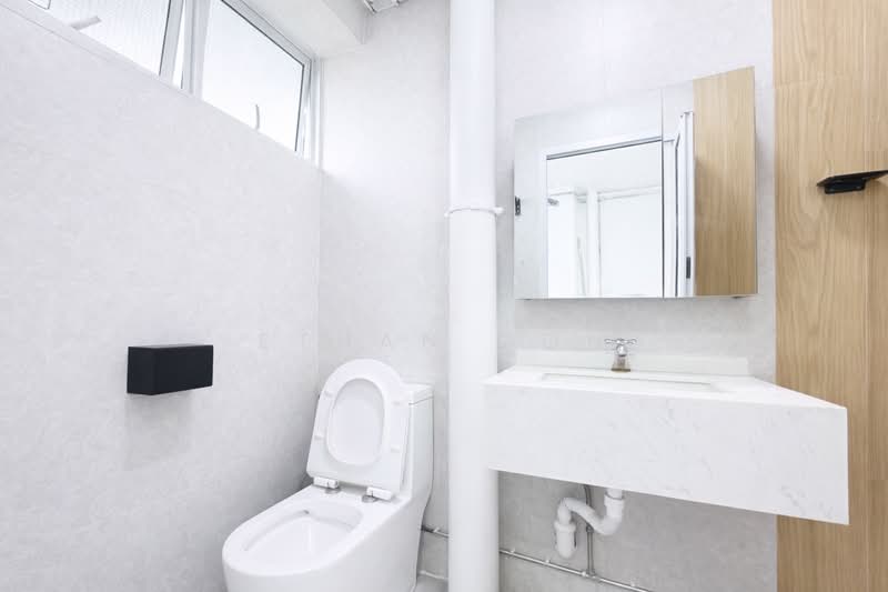 907 Jurong West Street 91, 907 Jurong West Street 91, 3 Bedrooms, 1,163 sqft, HDB Flat For Sale, by Ethan Goh, 500114830 - Bathroom - PropertyGuru.com.sg