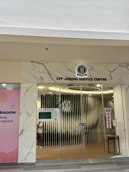Block 133 Jurong Gateway Road, , 800 sqft, Shop / Shophouse For Rent, by Mark Tan, 500114834 - Entrance - CommercialGuru.com.sg