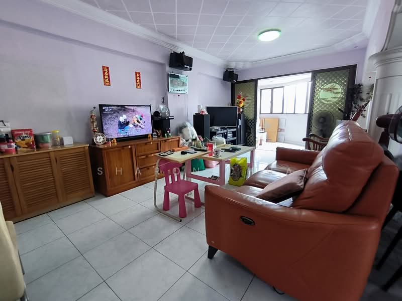 688 Jurong West Central 1, 688 Jurong West Central 1, 3 Bedrooms, 1,291 sqft, HDB Flat For Sale, by Sharon Chua, 500114841 - Living Room - PropertyGuru.com.sg