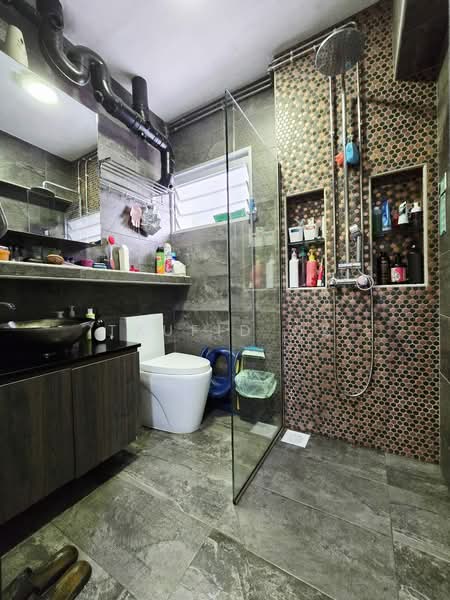 493A Tampines Avenue 9, 493A Tampines Avenue 9, 3 Bedrooms, 1,378 sqft, HDB Flat For Sale, by Taufid OK, 500114842 - Bathroom - PropertyGuru.com.sg