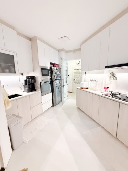 195A Punggol Road, 195A Punggol Road, 3 Bedrooms, 969 sqft, HDB Flat For Sale, by M. Fahmi, 500114861 - Kitchen - PropertyGuru.com.sg