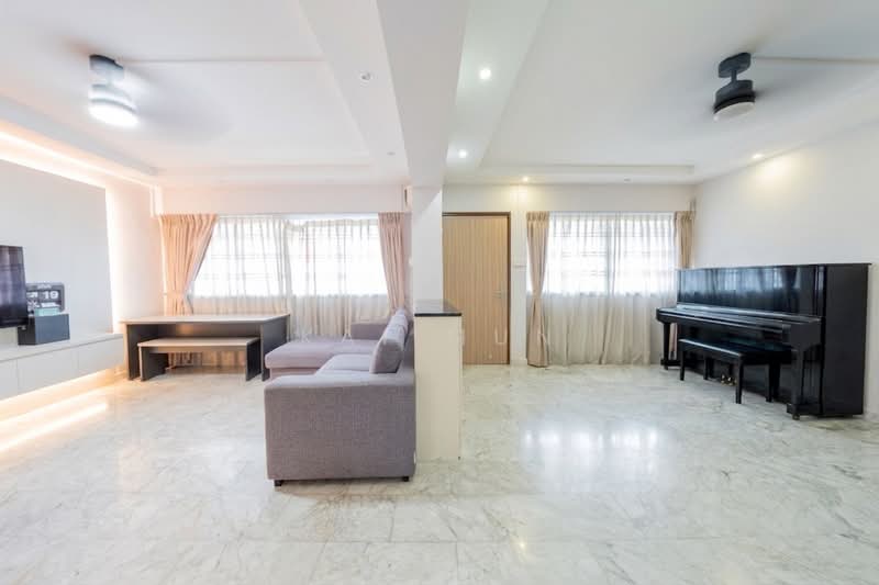 271 Bishan Street 24, 271 Bishan Street 24, Ang Mo Kio / Bishan / Thomson, 3 Bedrooms, 1,119 sqft, HDB Flat For Sale, by Kai Mun, 500114863 - Living Room - PropertyGuru.com.sg