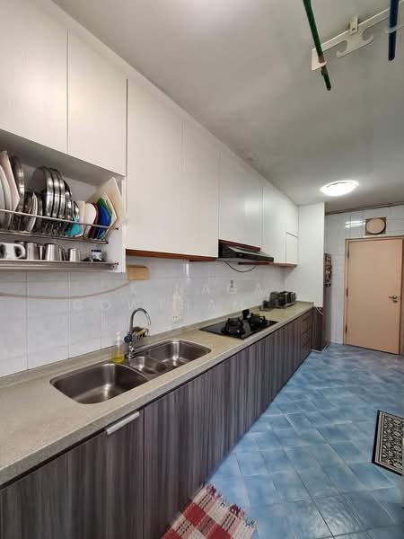 296C Compassvale Crescent, 296C Compassvale Crescent, 3 Bedrooms, 957 sqft, HDB Flat For Sale, by K Naga Gowthami(Naga), 500114870 - Kitchen - PropertyGuru.com.sg