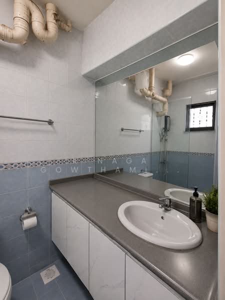 296C Compassvale Crescent, 296C Compassvale Crescent, 3 Bedrooms, 957 sqft, HDB Flat For Sale, by K Naga Gowthami(Naga), 500114870 - Bathroom - PropertyGuru.com.sg