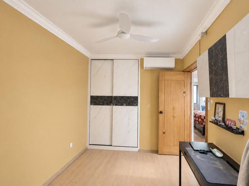 296C Compassvale Crescent, 296C Compassvale Crescent, Hougang / Punggol / Sengkang, 3 Bedrooms, 957 sqft, HDB Flat For Sale, by K Naga Gowthami(Naga), 500114870 - Bedroom - PropertyGuru.com.sg