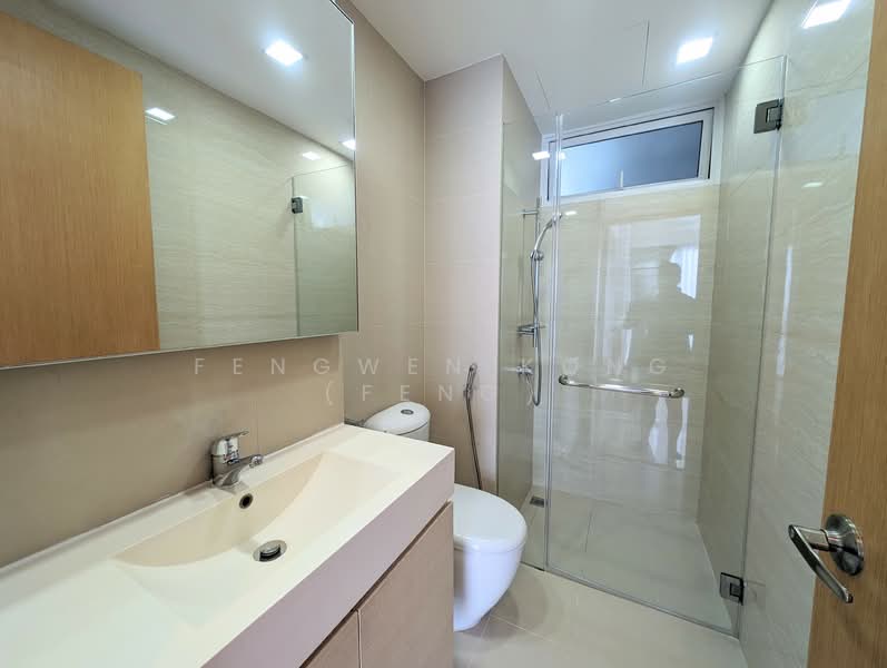 Waterview, 81 Tampines Avenue 1, 3 Bedrooms, 1,141 sqft, Condominium For Sale, by Fengwen Kong (Feng), 500114874 - Bathroom - PropertyGuru.com.sg
