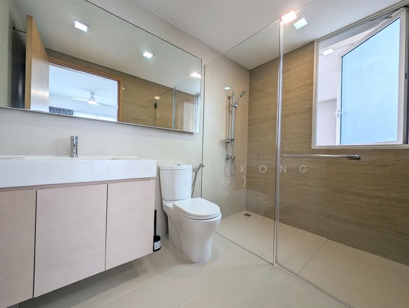 Waterview, 81 Tampines Avenue 1, 3 Bedrooms, 1,141 sqft, Condominium For Sale, by Fengwen Kong (Feng), 500114874 - Bathroom - PropertyGuru.com.sg