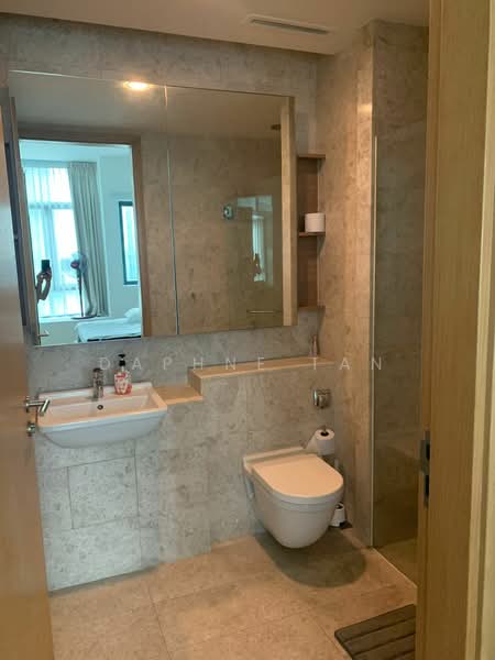 Soleil @ Sinaran, 6 Sinaran Drive, 1 Bedroom, 506 sqft, Condominium For Rent, by Daphne Tan, 500114896 - Bathroom - PropertyGuru.com.sg