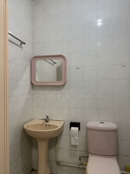 296D Choa Chu Kang Avenue 2, 296D Choa Chu Kang Avenue 2, 3 Bedrooms, 1,313 sqft, HDB Flat For Rent, by Wilson Neo, 500114903 - Common Bathroom - PropertyGuru.com.sg